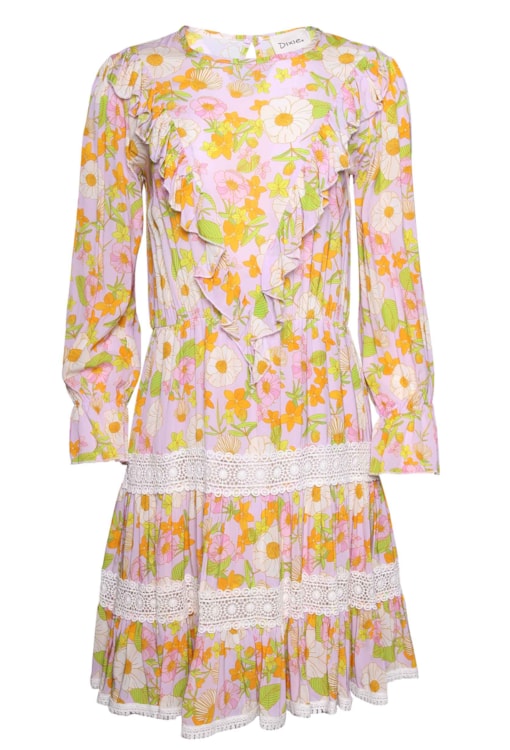 Vestido com flores e folhos