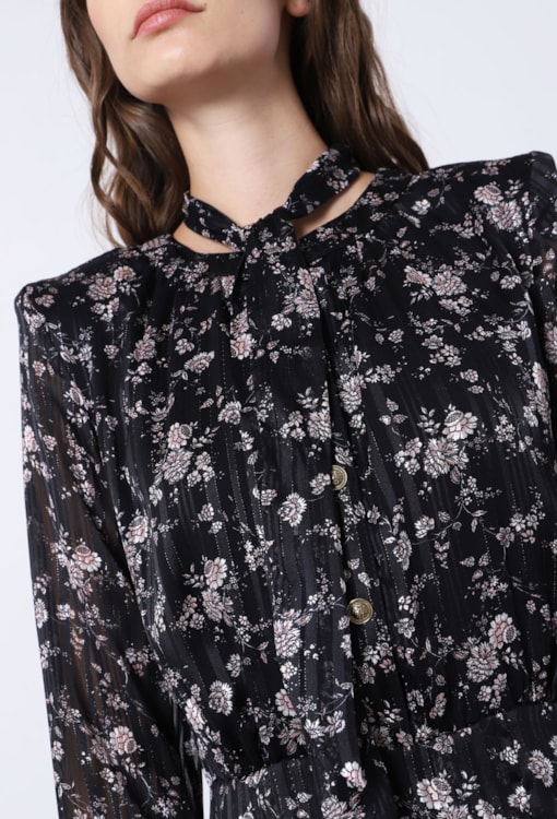 Vestido midi plissado