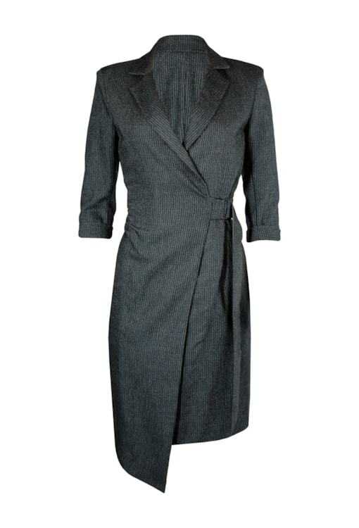 Vestido estilo blazer assimétrico