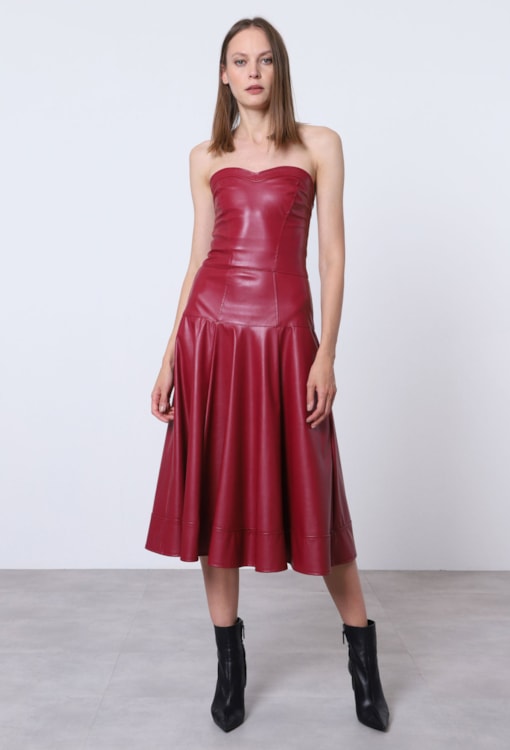 Vestido efeito de pele