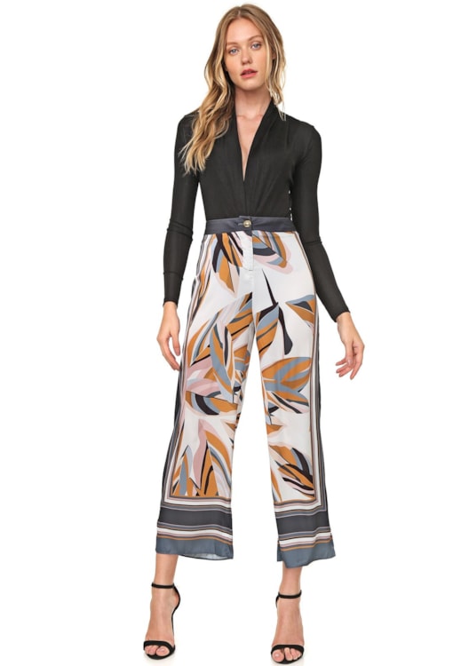 Calça Pantacourt Estampada